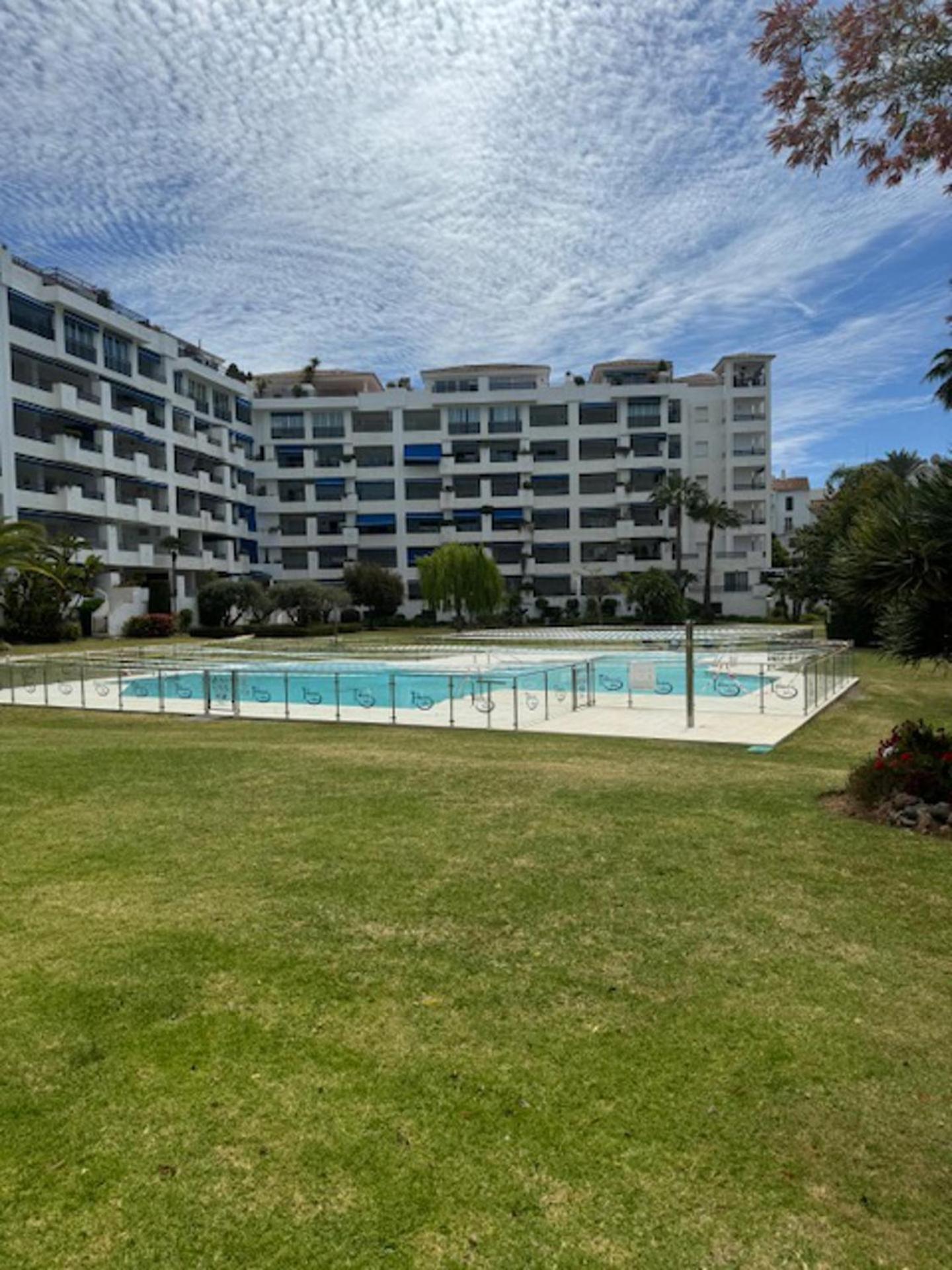 Luxurious Apartment In Puerto Banus Marbella Ngoại thất bức ảnh